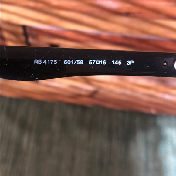 Ray ban sunglasses - Picture 2 of 4